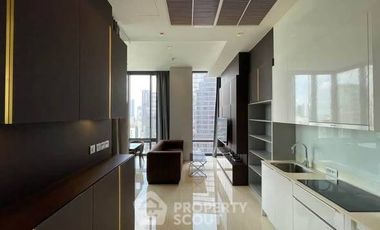 For rent 2 bedrooms condo in Bang Rak, Bangkok