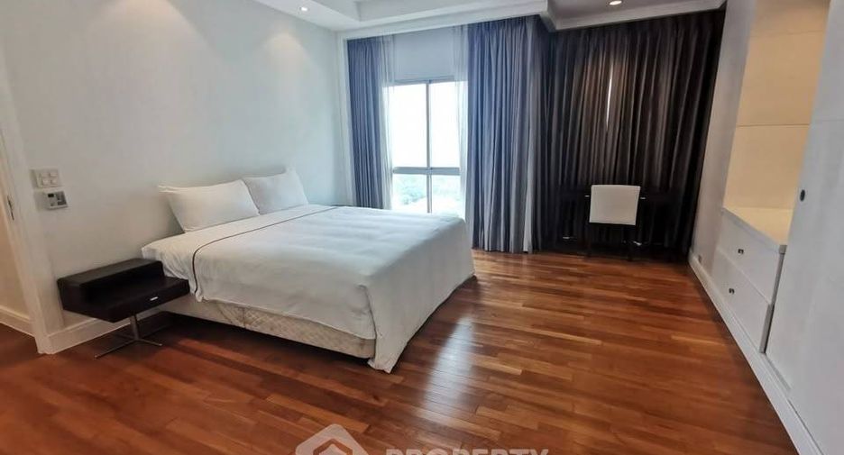 For rent 5 bedrooms apartment in Pathum Wan, Bangkok