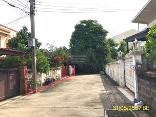 出售 4 卧室 独立屋 在 Mueang Nonthaburi, Nonthaburi