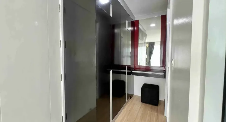 À louer 2 chambres condo à Bang Lamung, Chonburi