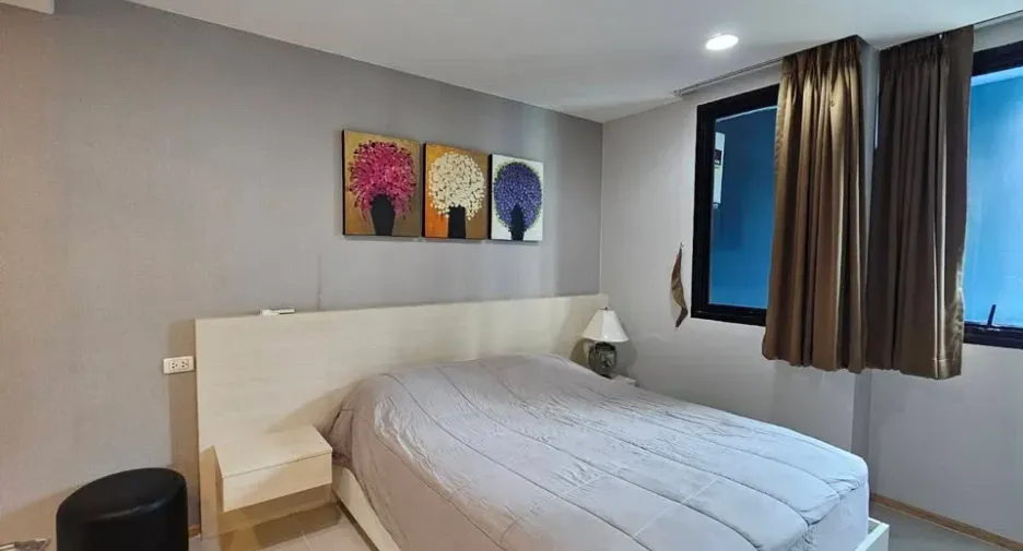 Продажа 2 спальни кондо в Йомтиен, Паттайя