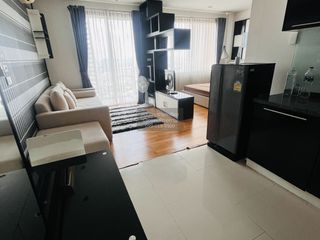 Condo en alquiler de 1 habitaciones en Khlong San, Bangkok