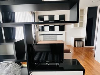 Condo en alquiler de 1 habitaciones en Khlong San, Bangkok