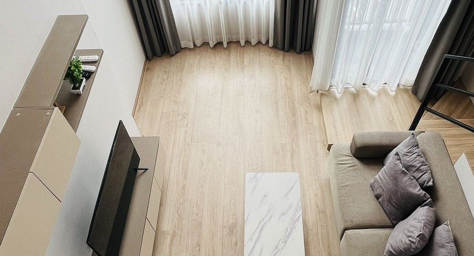 À louer 1 chambre condo à Huai Khwang, Bangkok