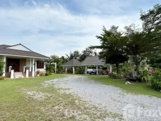 À vendre 4 chambres maison à Hua Hin, Prachuap Khiri Khan
