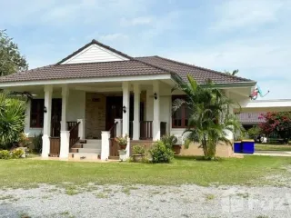 À vendre 4 chambres maison à Hua Hin, Prachuap Khiri Khan
