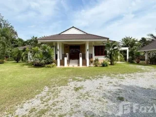 À vendre 4 chambres maison à Hua Hin, Prachuap Khiri Khan