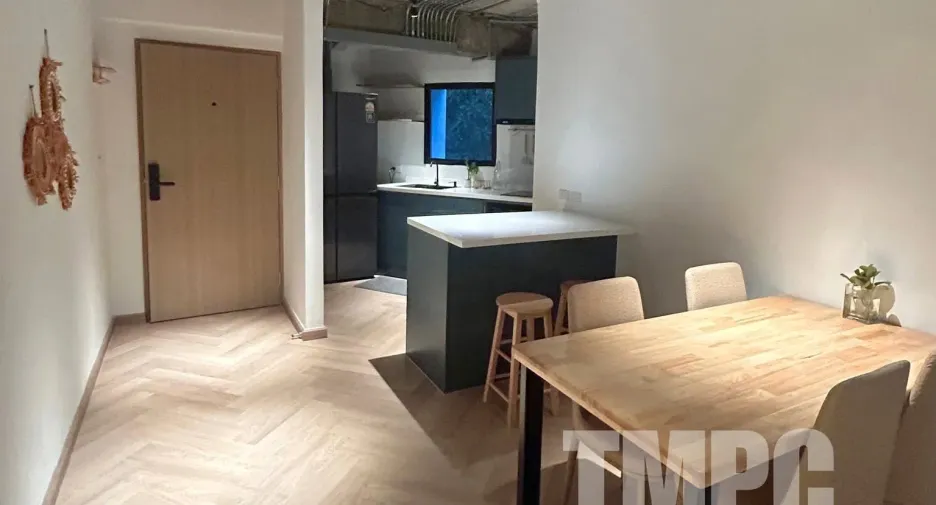 Condo en alquiler de 2 habitaciones en Khlong Toei, Bangkok