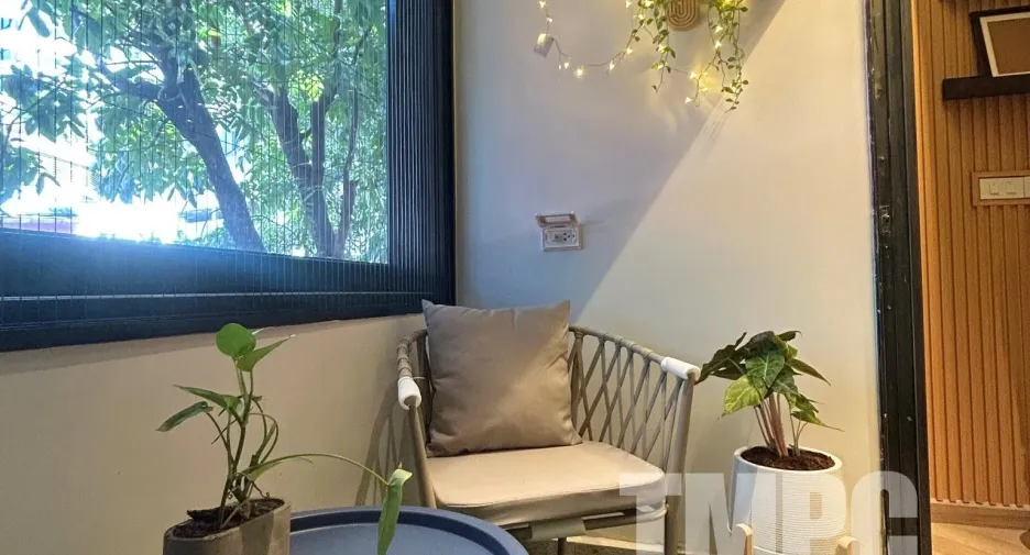 Condo en alquiler de 2 habitaciones en Khlong Toei, Bangkok