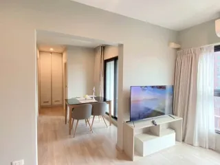 Wohnung zur Miete mit 2 Zimmer in Suan Luang, Bangkok