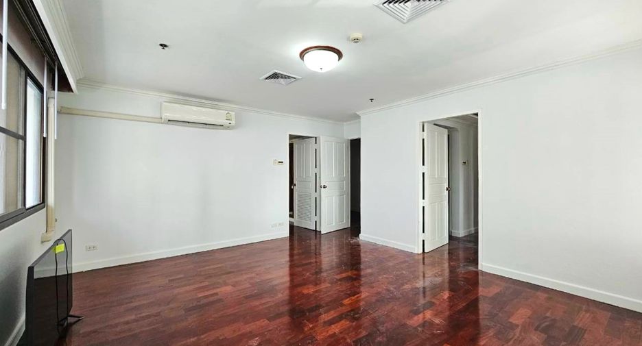 出租 4 卧室 公寓 在 Khlong Toei, 曼谷