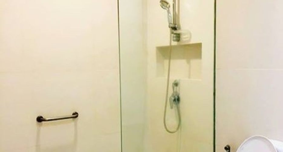 Condo en alquiler de 2 habitaciones en Phaya Thai, Bangkok