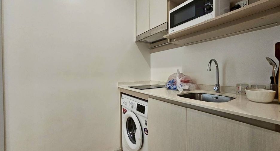 Wohnung zur Miete mit 1 Zimmer in Sathon, Bangkok