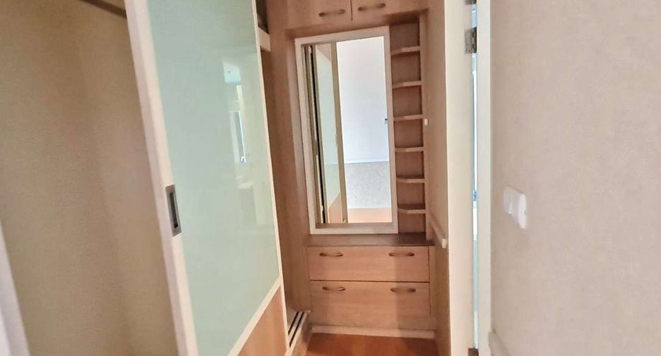 Condo en alquiler de 2 habitaciones en Watthana, Bangkok