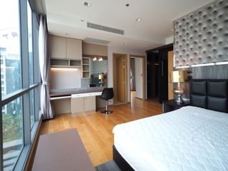 Condo en alquiler de 2 habitaciones en Khlong Toei, Bangkok