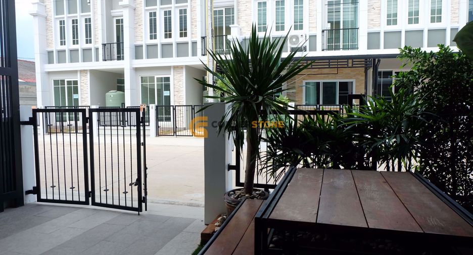 For rent 3 bedrooms house in Bang Lamung, Chonburi