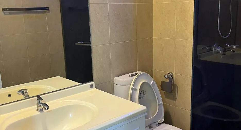For rent 1 bed condo in Bang Kho Laem, Bangkok