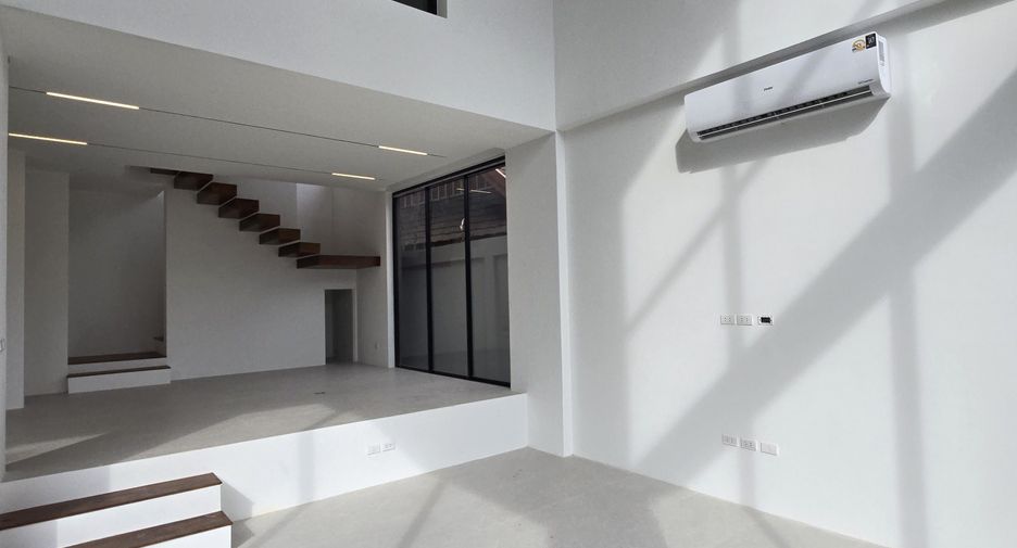 For sale and for rent 3 bedrooms villa in Thalang, Phuket