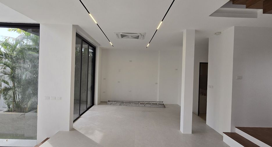 For sale and for rent 3 bedrooms villa in Thalang, Phuket
