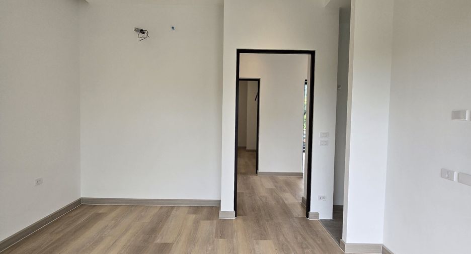 For sale and for rent 3 bedrooms villa in Thalang, Phuket