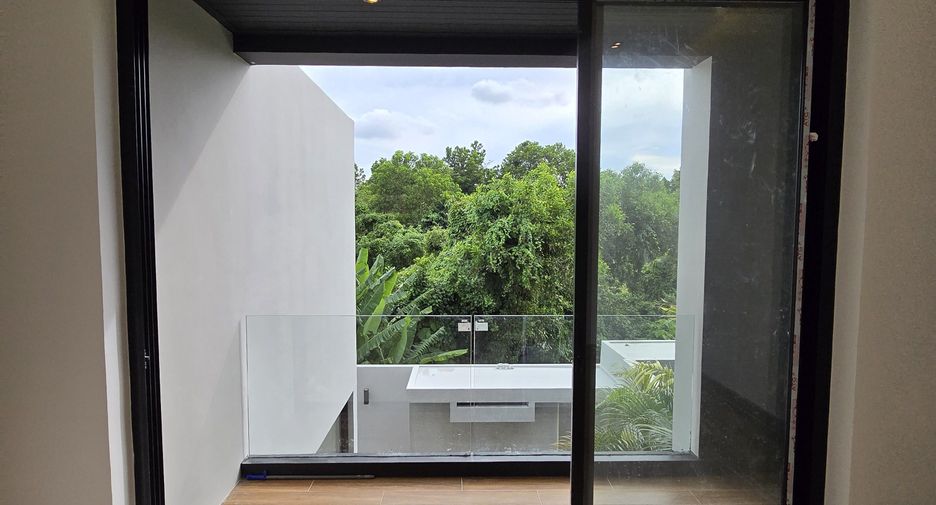For sale and for rent 3 bedrooms villa in Thalang, Phuket