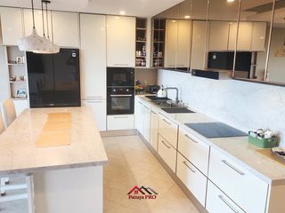 For sale 3 bedrooms condo in Bang Lamung, Chonburi