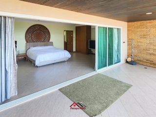 For sale 3 bedrooms condo in Bang Lamung, Chonburi