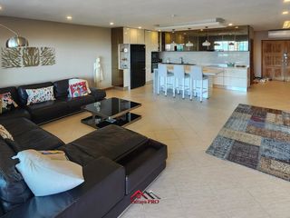 For sale 3 bedrooms condo in Bang Lamung, Chonburi