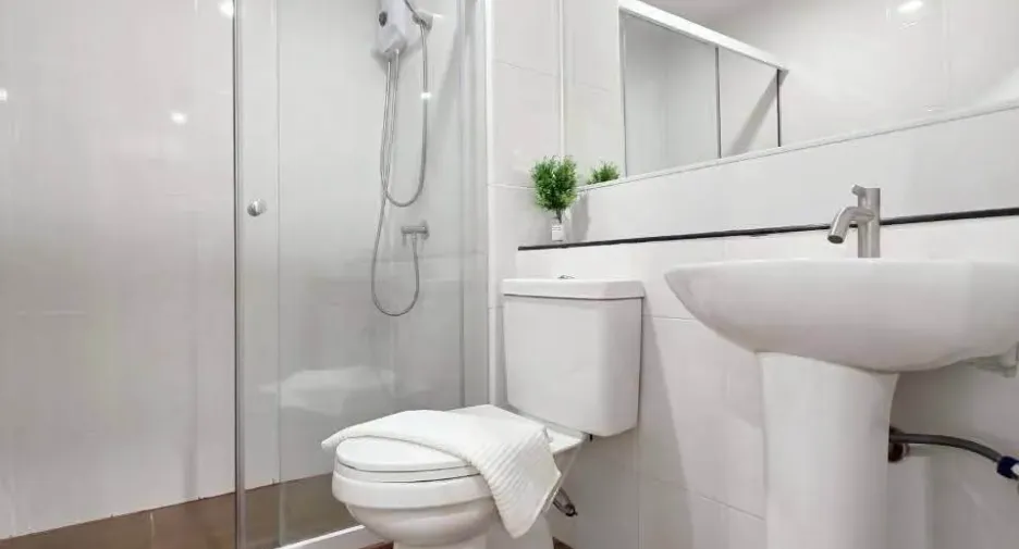 For sale 1 bed condo in Phra Khanong, Bangkok