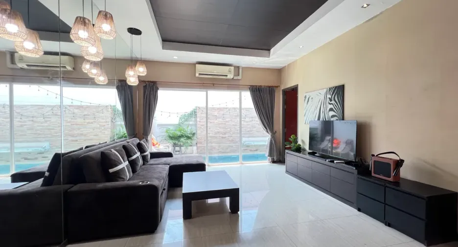 For rent 2 bedrooms house in Bang Lamung, Chonburi