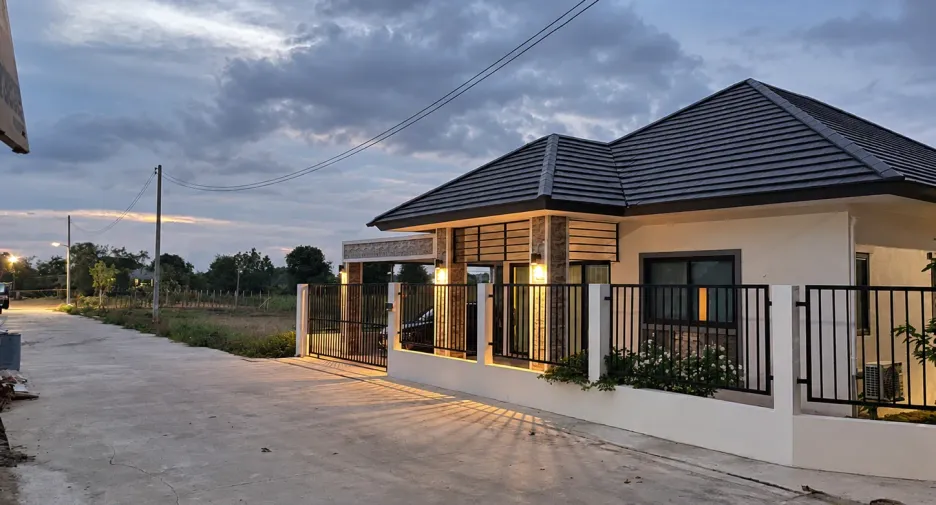 出售 和 出租 3 卧室 独立屋 在 Tha Muang, Kanchanaburi
