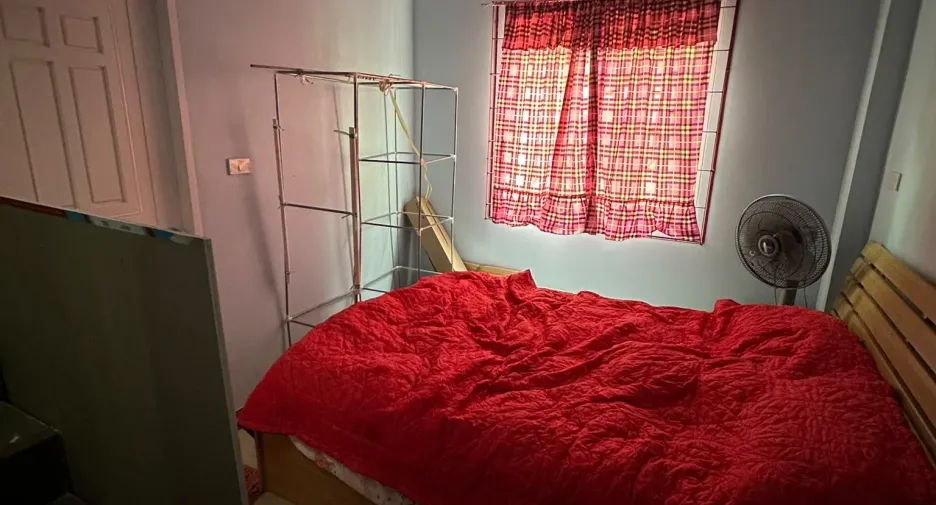 À vendre et à louer 3 chambres local commercial à Pak Phanang, Nakhon Si Thammarat