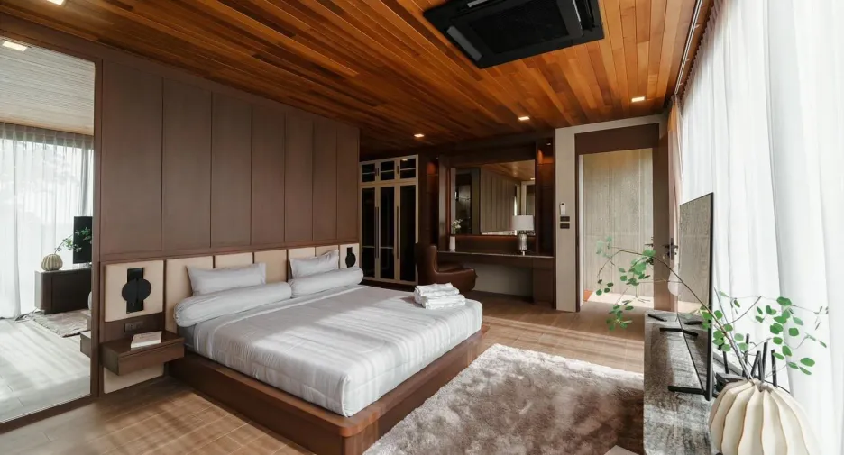 For rent and for sale 4 bedrooms villa in Thalang, Phuket