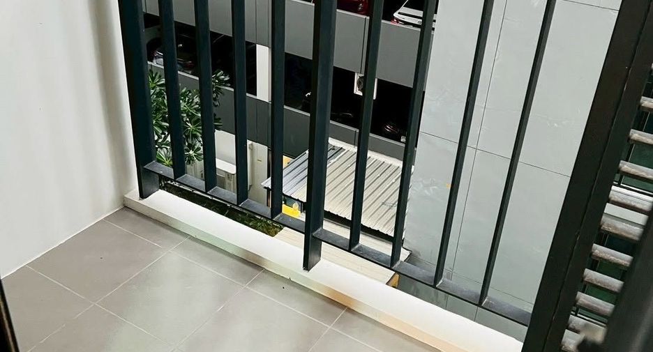 出租 1 卧室 公寓 在 Bang Na, 曼谷