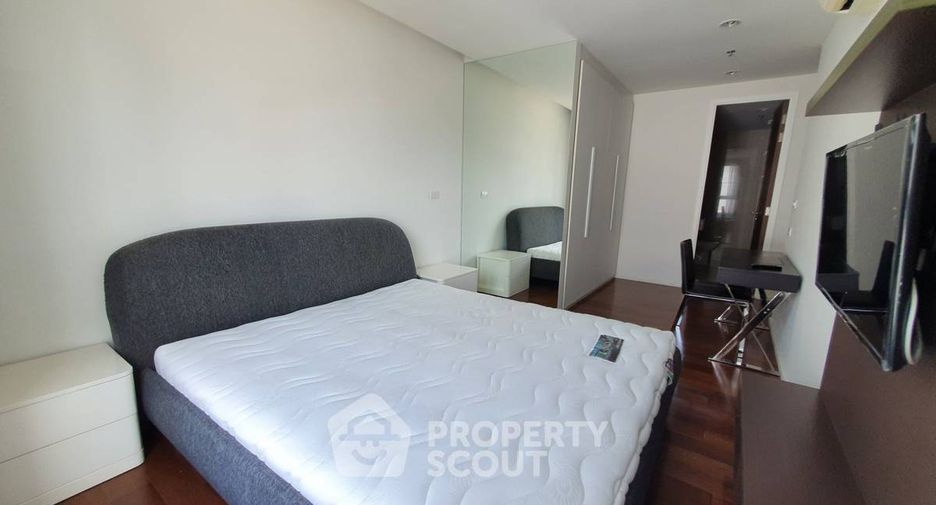 À vendre 2 chambres condo à Watthana, Bangkok