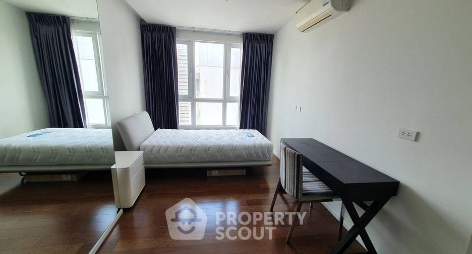 À vendre 2 chambres condo à Watthana, Bangkok