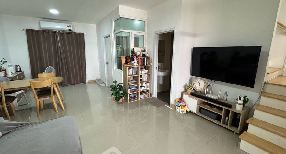 出售 4 卧室 联排别墅 在 Bang Phli, Samut Prakan