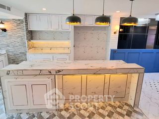 For sale 3 bedrooms condo in Bang Phli, Samut Prakan
