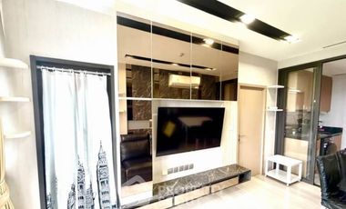 Condo en alquiler y en venta de 2 habitaciones en Suan Luang, Bangkok