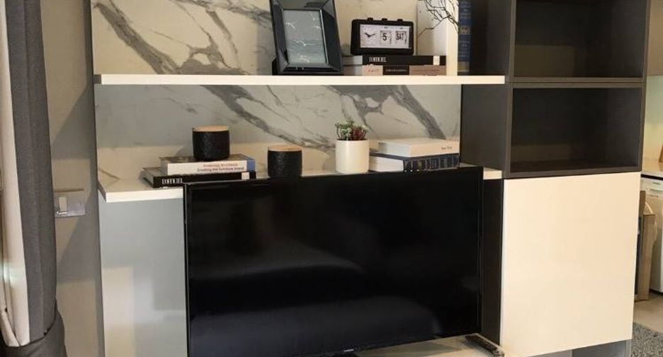 À vendre 1 chambre condo à Khlong Toei, Bangkok