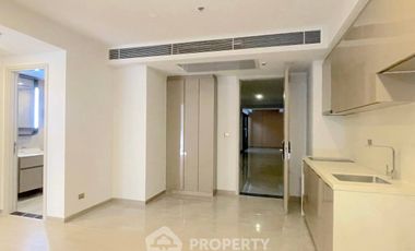 For sale 2 bedrooms condo in Huai Khwang, Bangkok