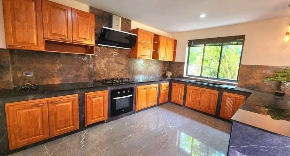 Villa zum Kauf und zur Miete mit 4 Zimmer in Doi Saket, Chiang Mai