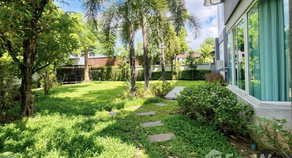 À vendre 4 chambres villa à Hang Dong, Chiang Mai