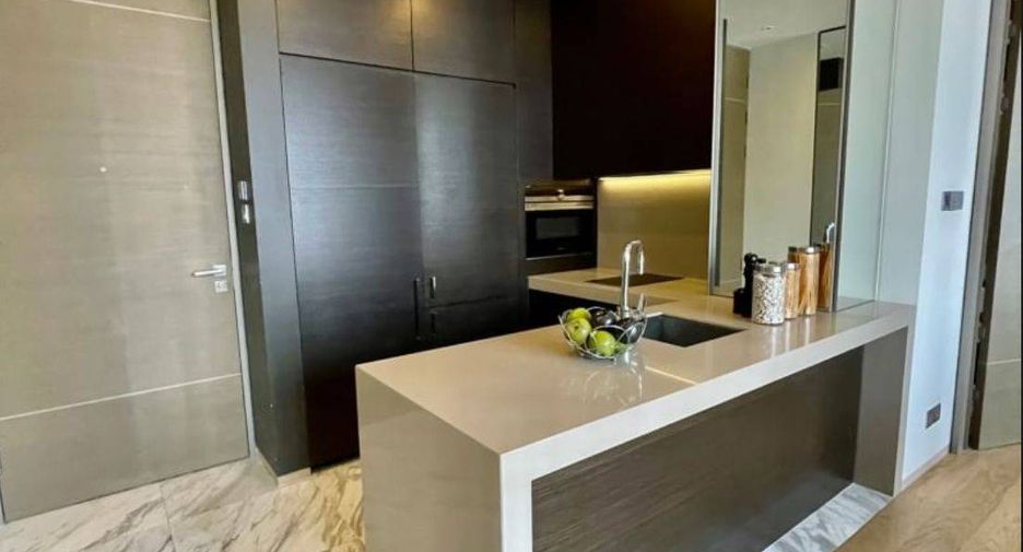 For rent and for sale 1 bed condo in Sathon, Bangkok