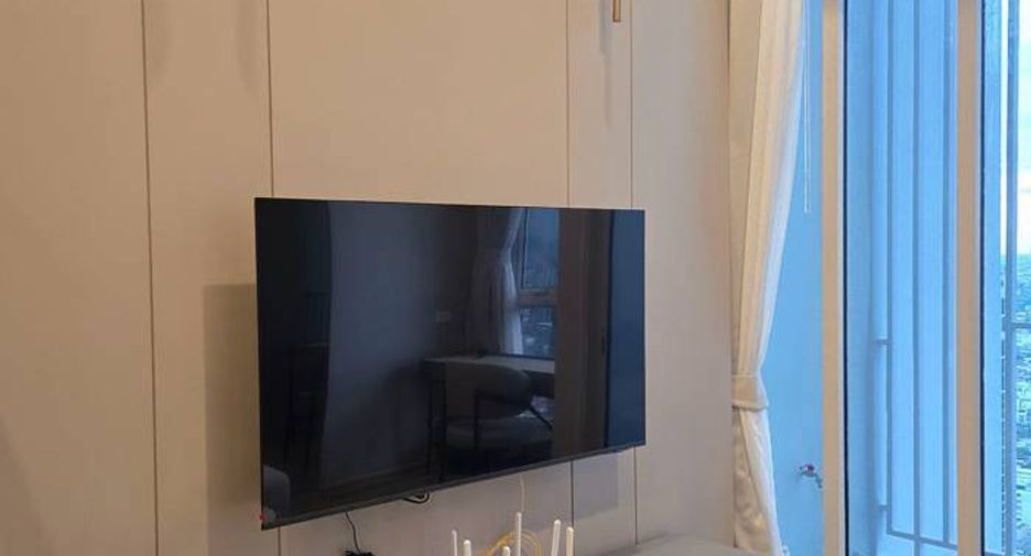 Condo en alquiler de 1 habitaciones en Khlong Toei, Bangkok