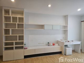 Аренда 1 кровать кондо в Кхлонг Сан, Бангкок