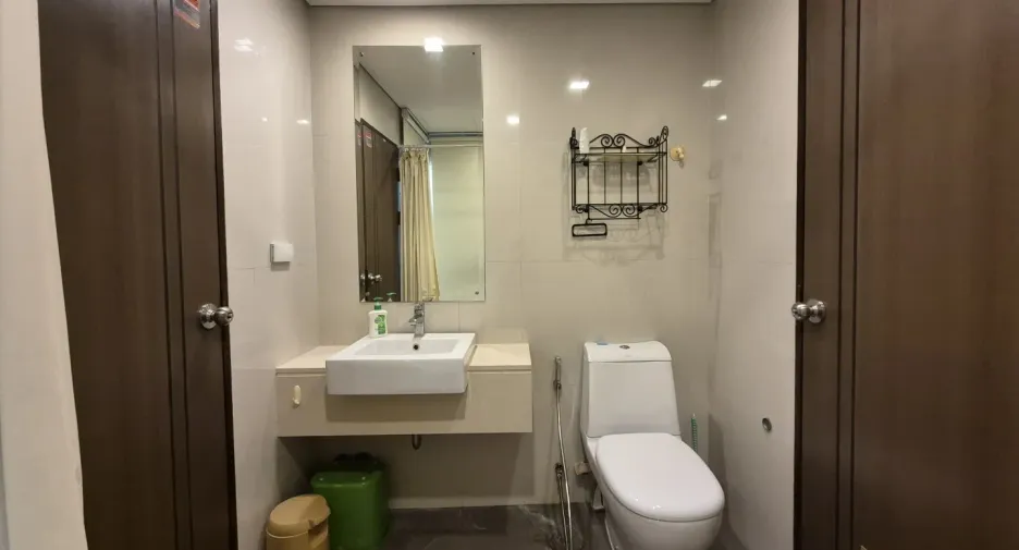 Condo en alquiler de 1 habitaciones en Khlong Toei, Bangkok