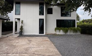 À vendre 4 chambres maison à Mueang Chiang Mai, Chiang Mai