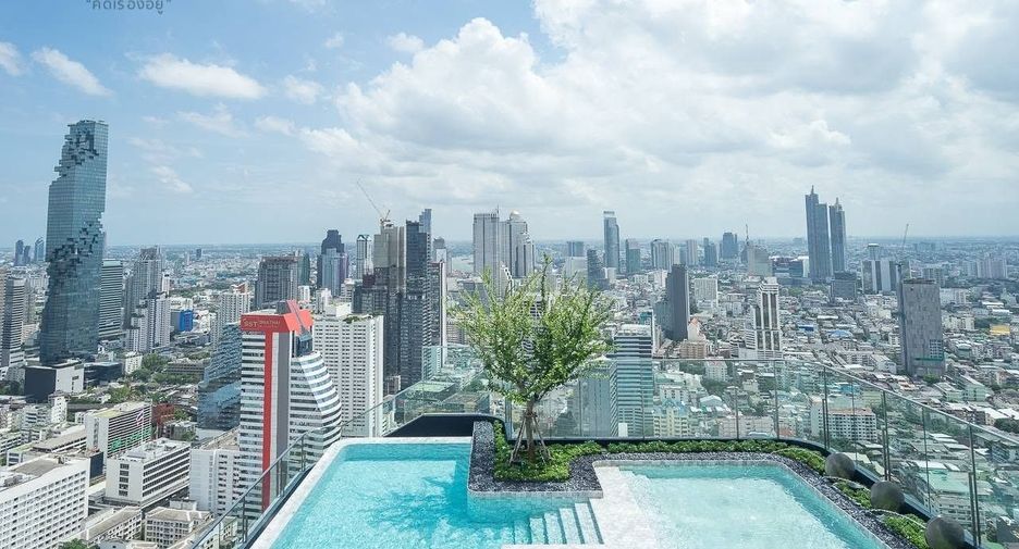 Condo en alquiler de 2 habitaciones en Bang Rak, Bangkok