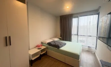 Condo en alquiler de 1 habitaciones en Phra Khanong, Bangkok